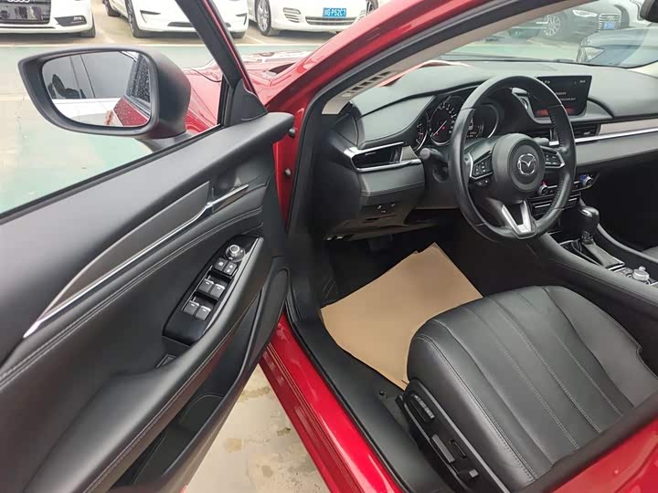 Фото 16 - Mazda Atenza