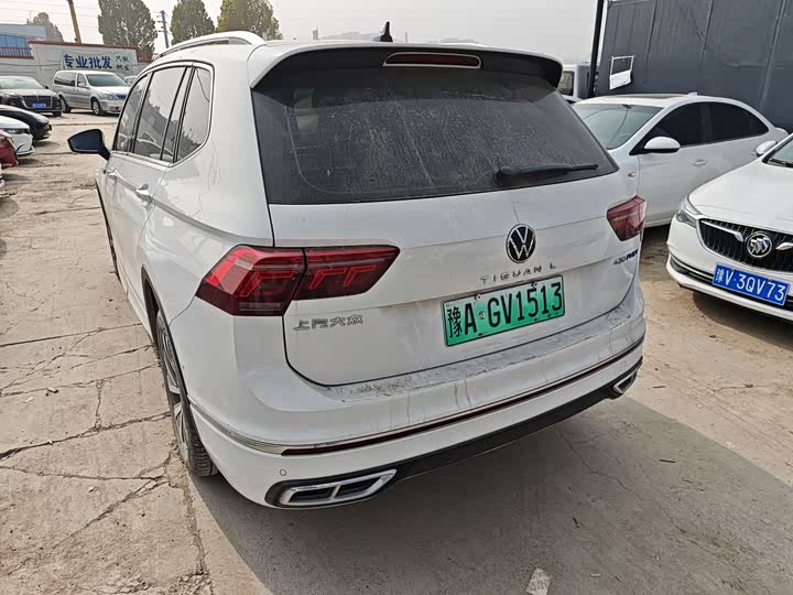 Фото 9 - Volkswagen Tiguan L Hybrid