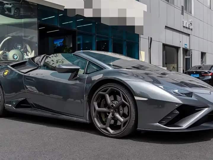 Фото 9 - Lamborghini Huracán