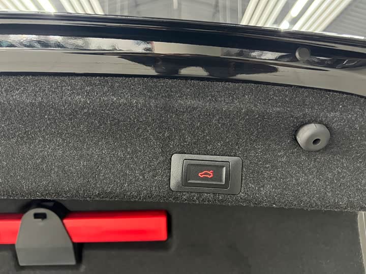 Фото 14 - Volkswagen Magotan