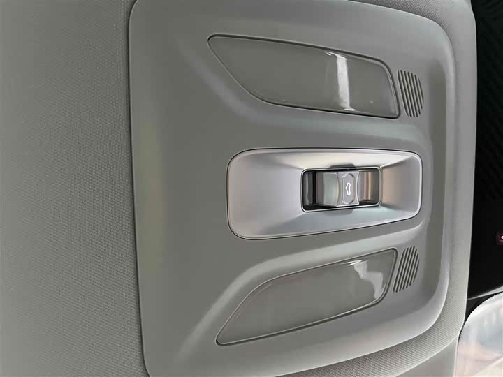 Фото 9 - Changan Oshan Z6