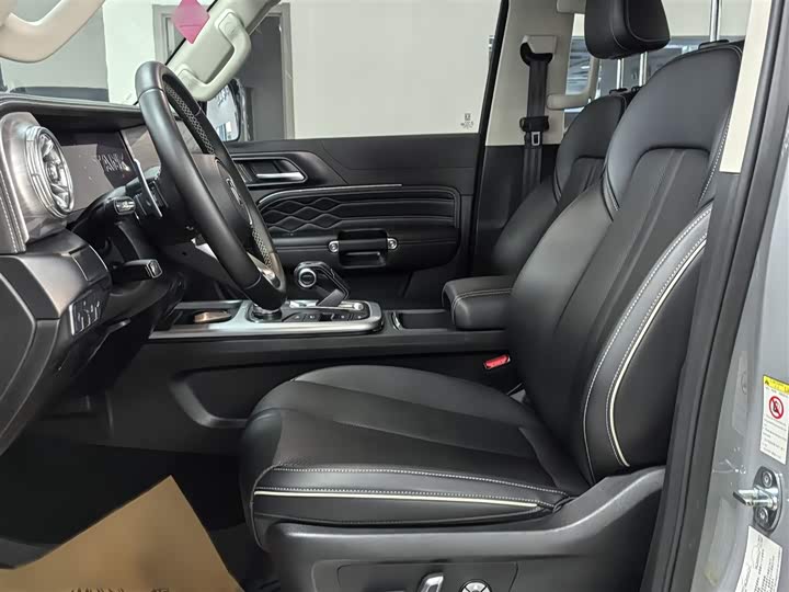 Фото 14 - Tank 300