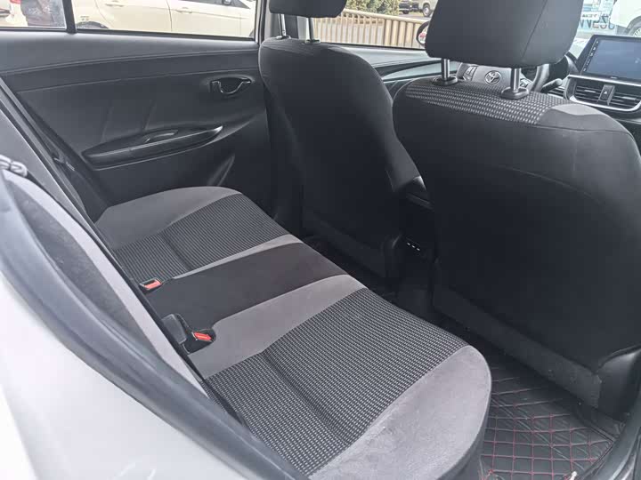 Фото 6 - Toyota Vios FS