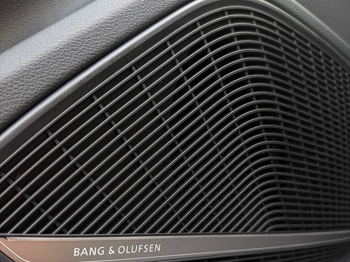 Фото 5 - Audi RS 4