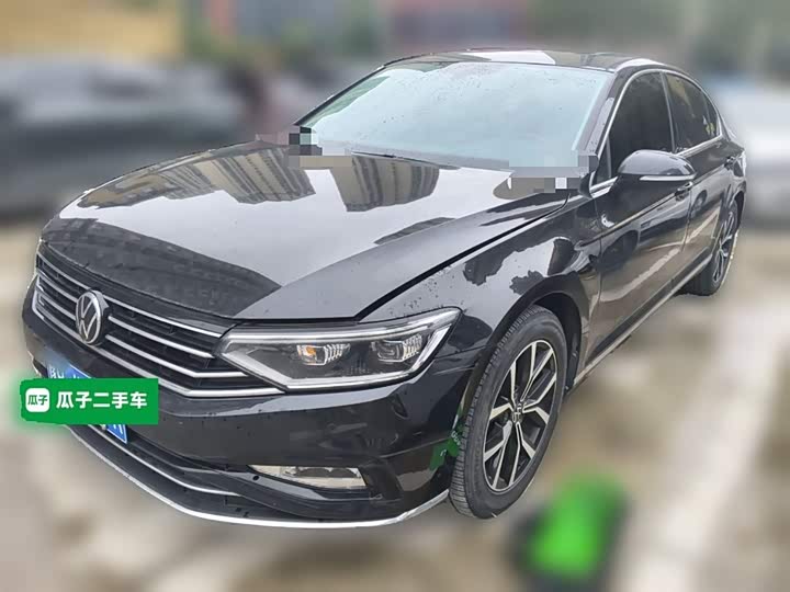 Фото 2 - Volkswagen Magotan