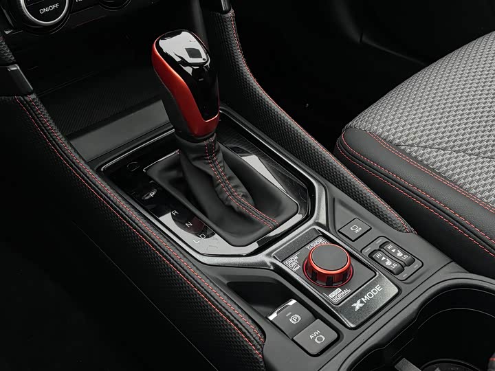 Фото 15 - Subaru Forester