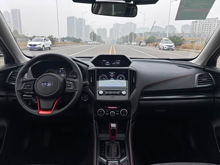 Фото 19 - Subaru Forester