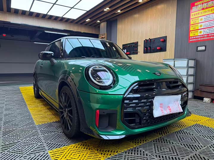 Фото 2 - Mini Mini JCW