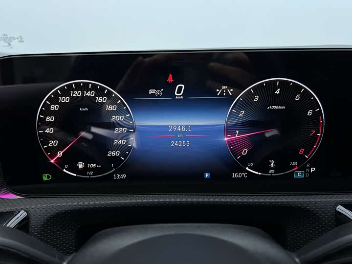 Фото 8 - Mercedes-Benz A-Class