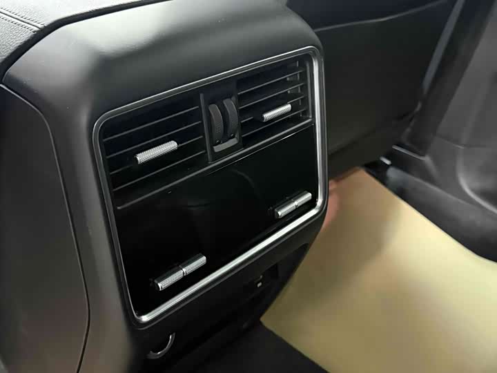 Фото 22 - Porsche Cayenne