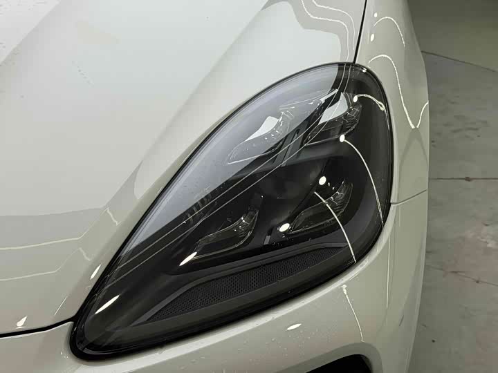 Фото 27 - Porsche Cayenne