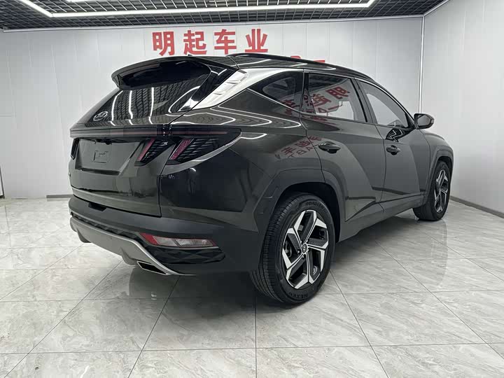 Фото 7 - Hyundai Tucson L