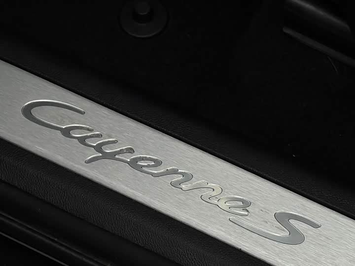 Фото 19 - Porsche Cayenne