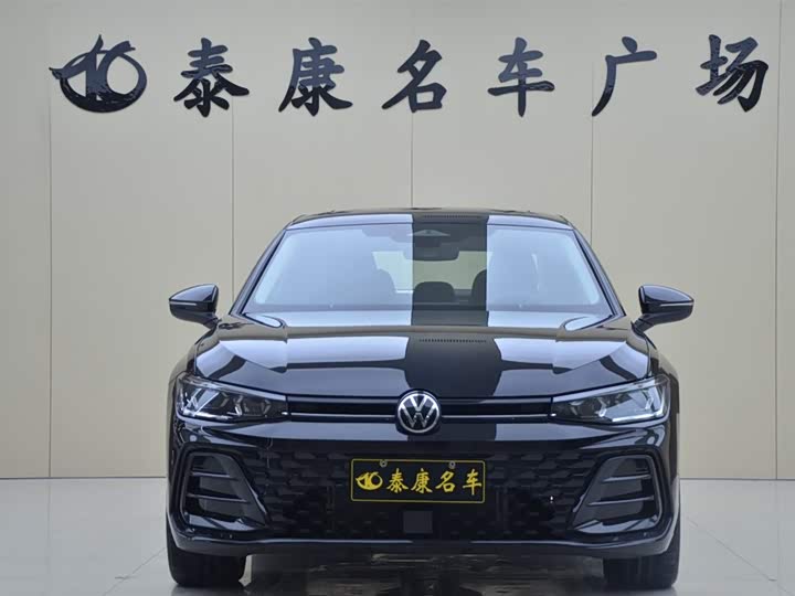 Фото 2 - Volkswagen Passat