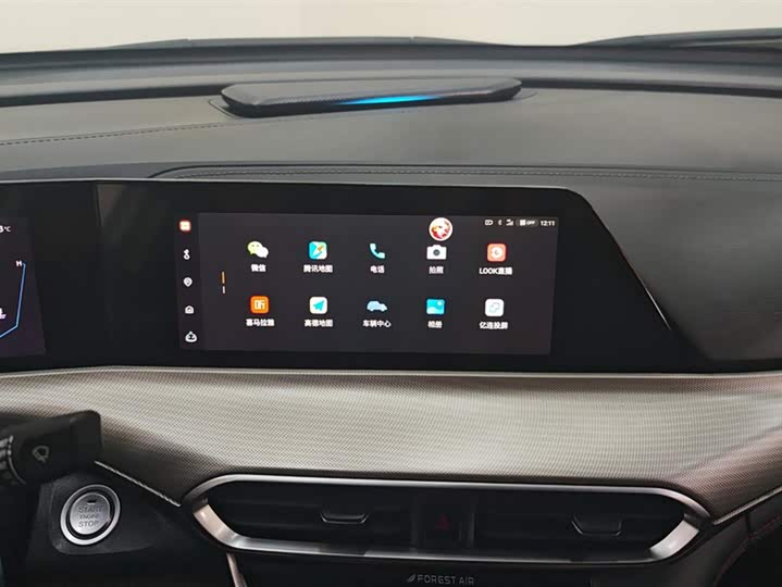 Фото 13 - Changan UNI-T