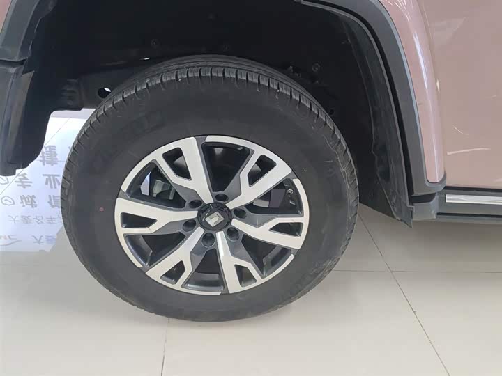 Фото 26 - Tank 300