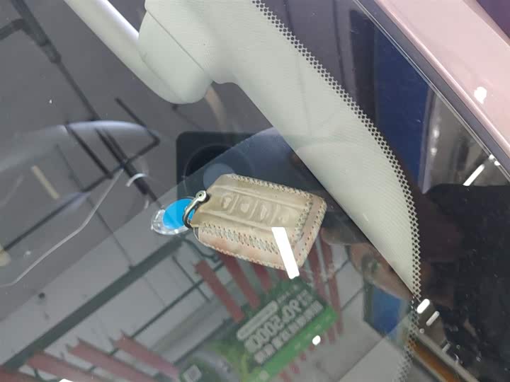 Фото 9 - Tank 300