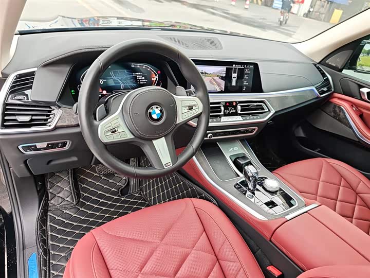 Фото 12 - BMW X5