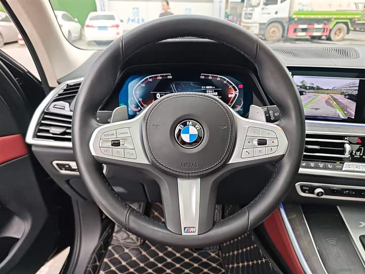 Фото 13 - BMW X5