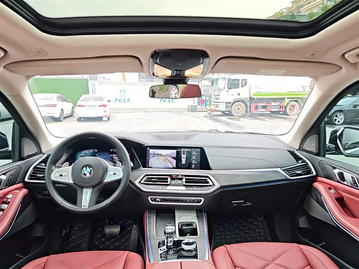 Фото 19 - BMW X5