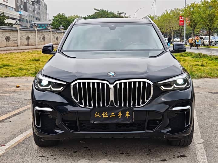 Фото 2 - BMW X5