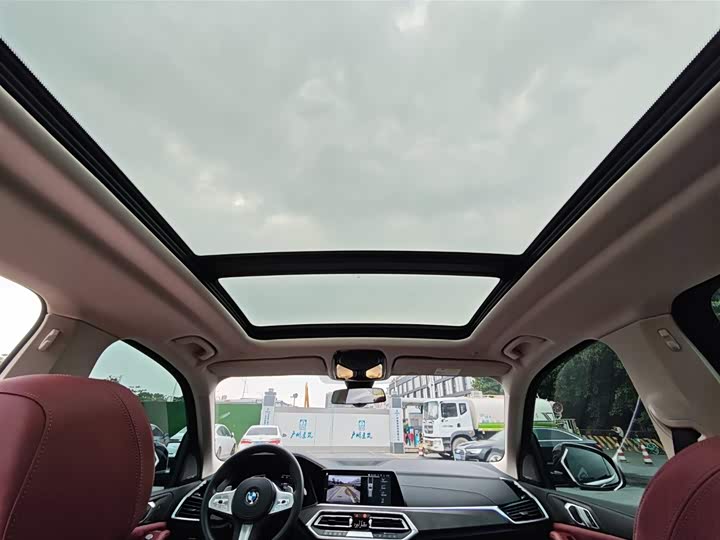 Фото 20 - BMW X5