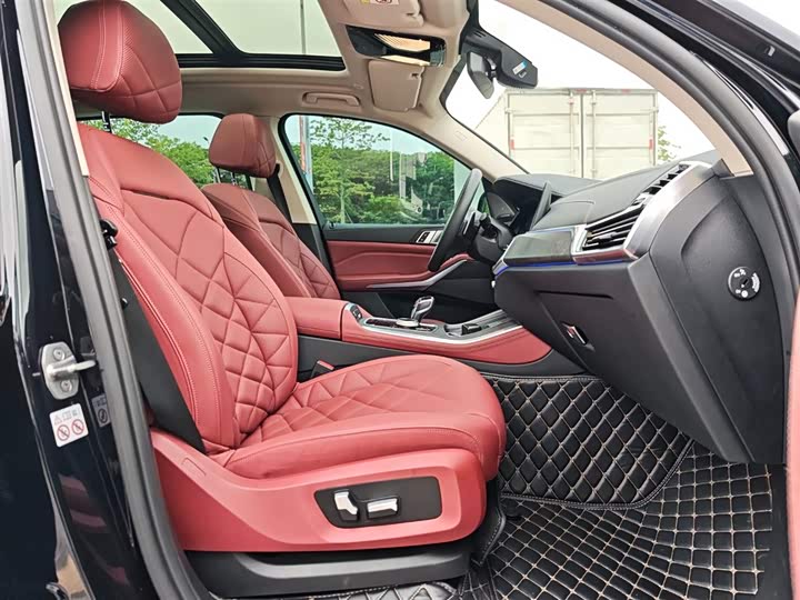 Фото 21 - BMW X5