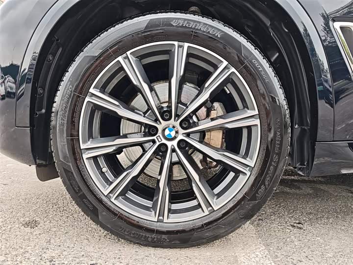 Фото 31 - BMW X5