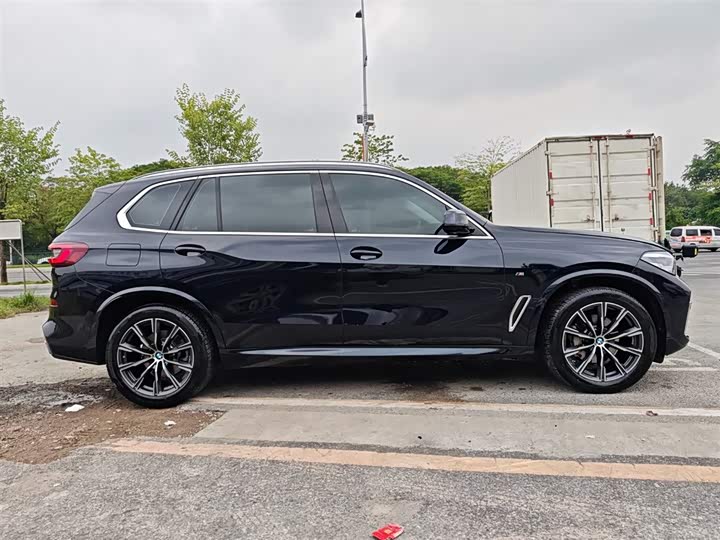 Фото 4 - BMW X5