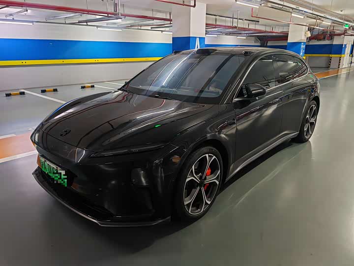 Фото 1 - Nio ET5T