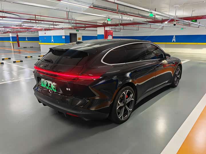 Фото 2 - Nio ET5T