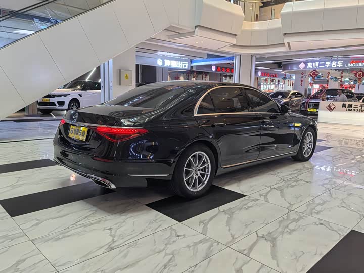 Фото 7 - Mercedes-Benz S-Class