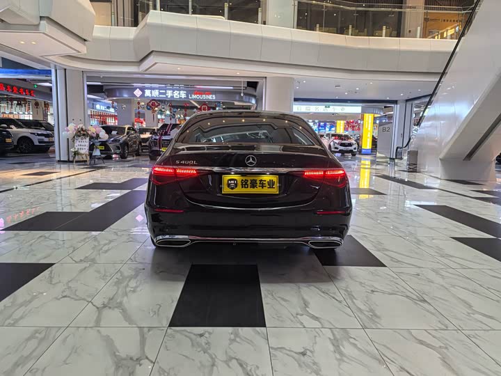 Фото 8 - Mercedes-Benz S-Class