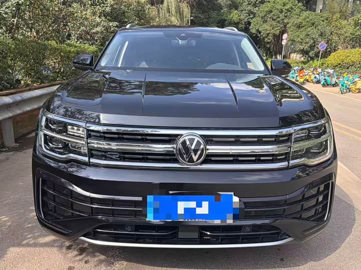 Фото 2 - Volkswagen Teramont X