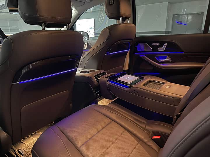 Фото 15 - Mercedes-Benz GLS-Class