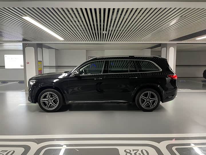 Фото 25 - Mercedes-Benz GLS-Class