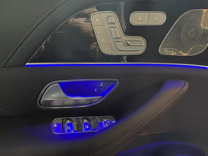 Фото 7 - Mercedes-Benz GLS-Class