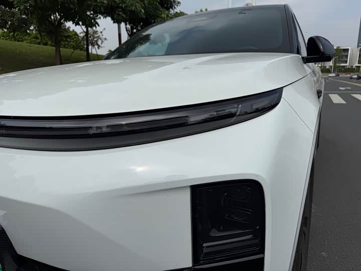 Фото 7 - LiXiang L6