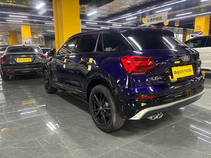 Фото 6 - Audi Q2L