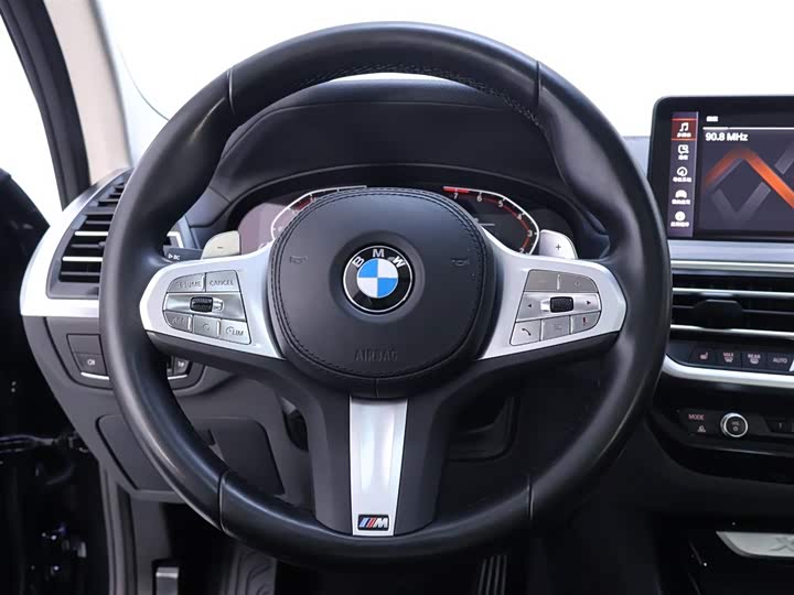 Фото 16 - BMW X3