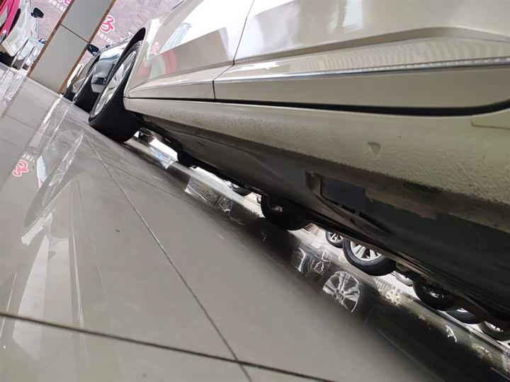 Фото 22 - Skoda Superb