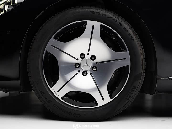 Фото 18 - Mercedes-Benz Maybach S-Class