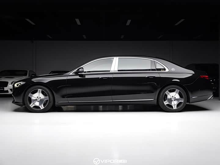 Фото 5 - Mercedes-Benz Maybach S-Class