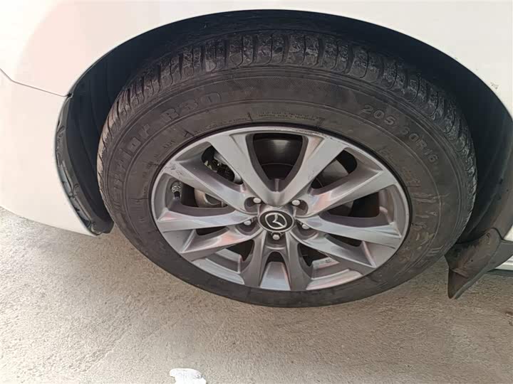 Фото 23 - Mazda 3 (Axela)