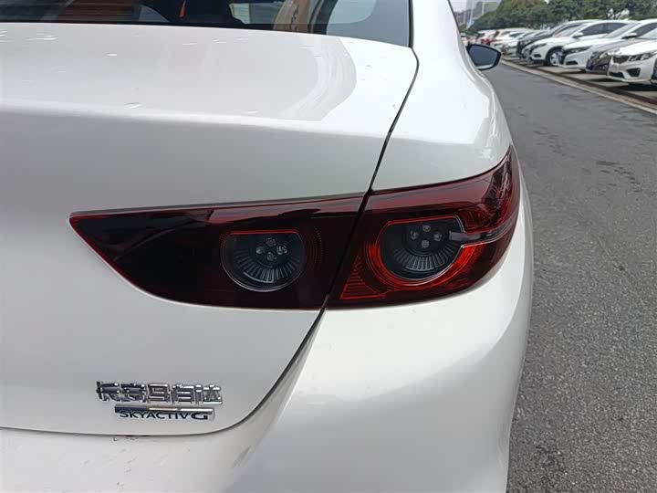Фото 8 - Mazda 3 (Axela)