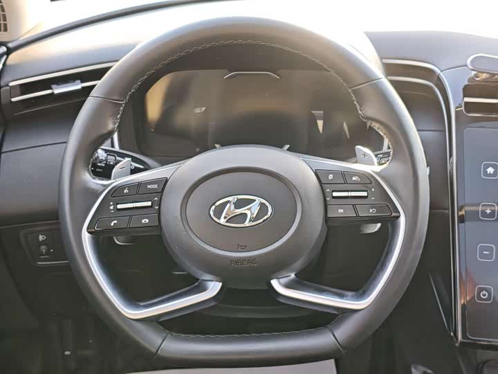 Фото 15 - Hyundai Tucson L