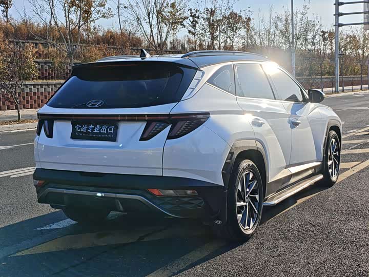 Фото 6 - Hyundai Tucson L