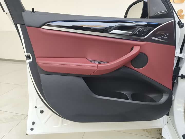 Фото 14 - BMW X3