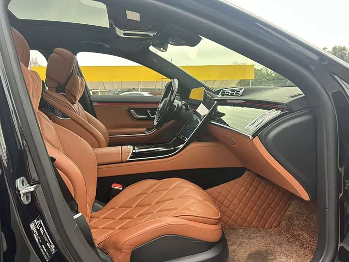 Фото 5 - Mercedes-Benz Maybach S-Class