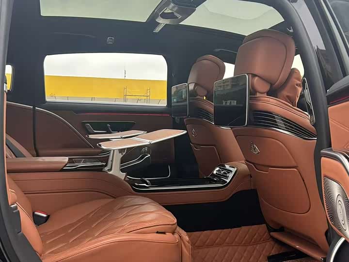 Фото 8 - Mercedes-Benz Maybach S-Class